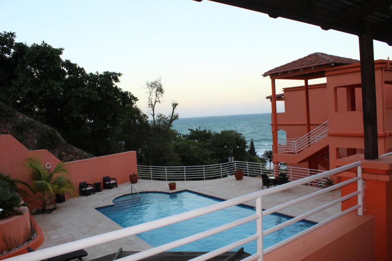 Rival Hotel Cap-Haïtien Eksteriør billede