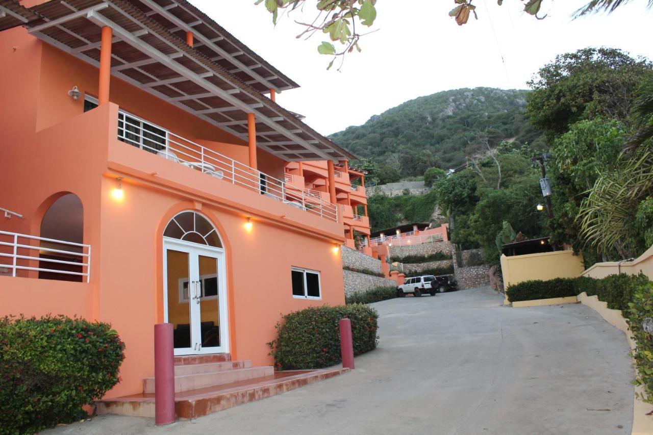 Rival Hotel Cap-Haïtien Eksteriør billede