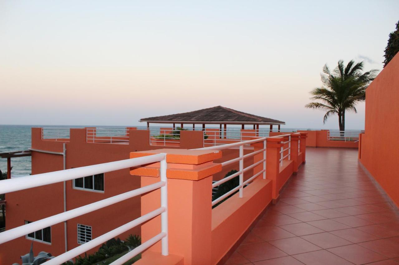 Rival Hotel Cap-Haïtien Eksteriør billede