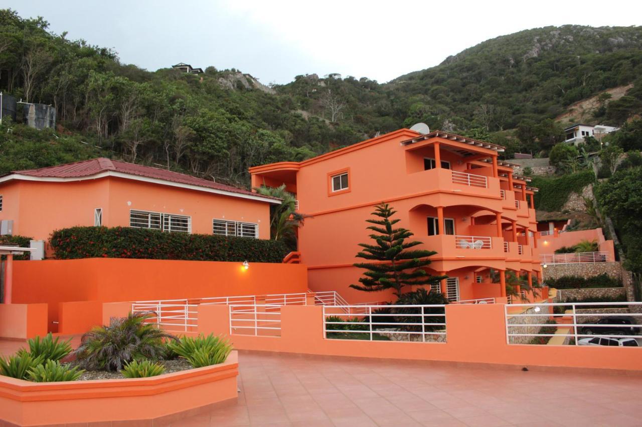 Rival Hotel Cap-Haïtien Eksteriør billede