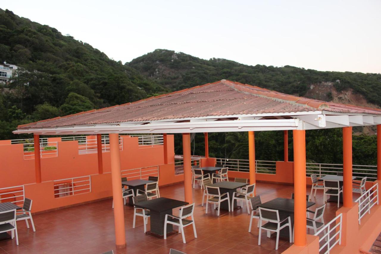 Rival Hotel Cap-Haïtien Eksteriør billede